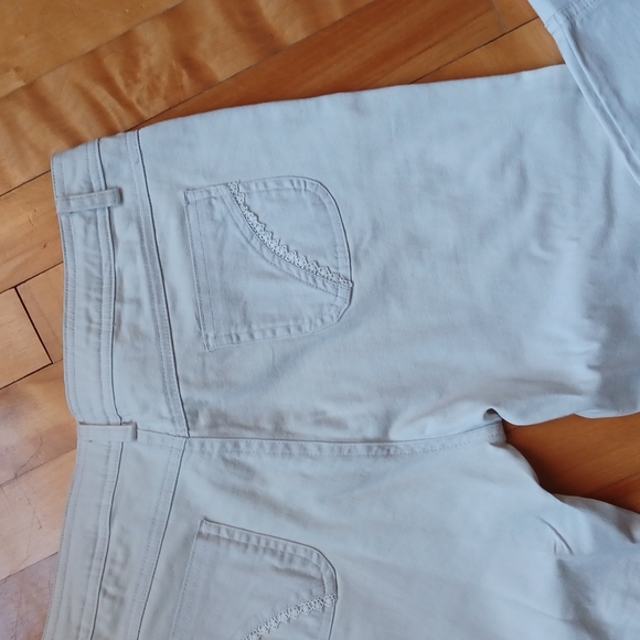 Light Grey Capri size S -M - Picture 10 of 12
